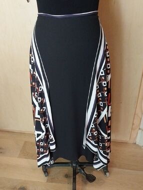 Diane Von Furstenberg Black Geometric Panel Midi Skirt 34" Waist
